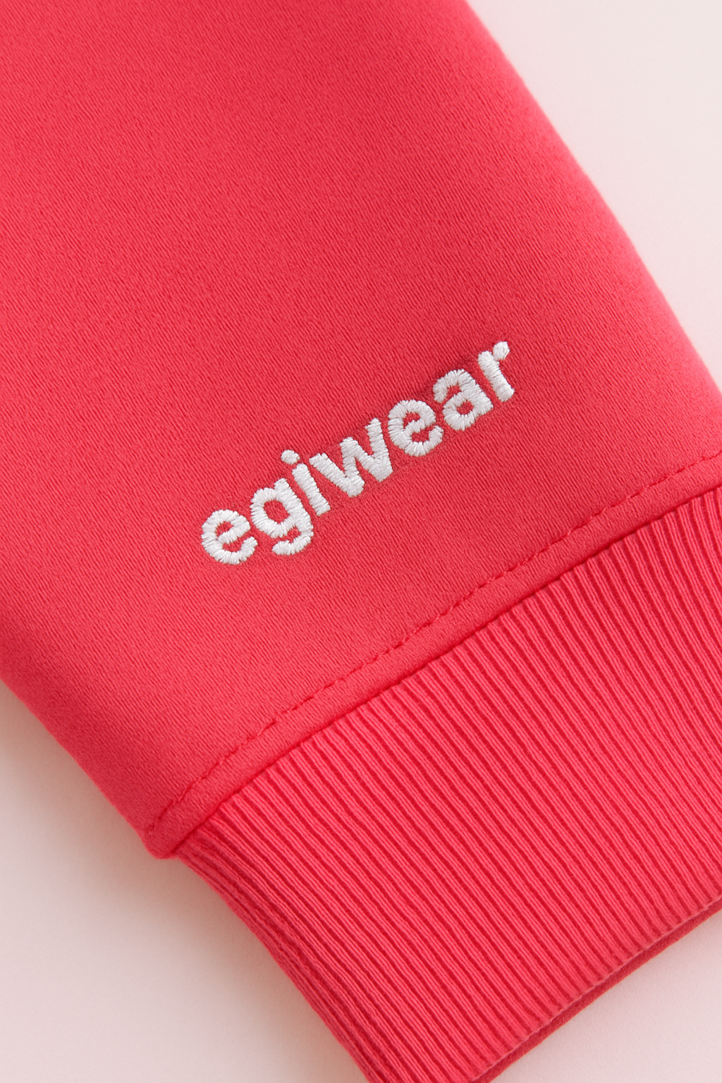 The egiwear Boxy Hoodie | Baggy Sweatpants